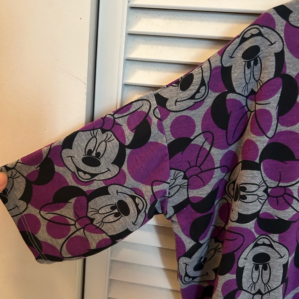 LuLaRoe Minnie Mouse Purple Disney Irma Top - XS - Picture 4 of 5
